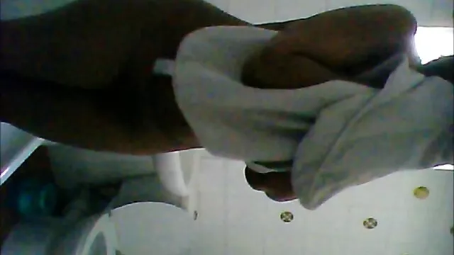 HD webcamming wird interupted von einem Schwanz wollen Sperma schießen reife nackte geile frauen