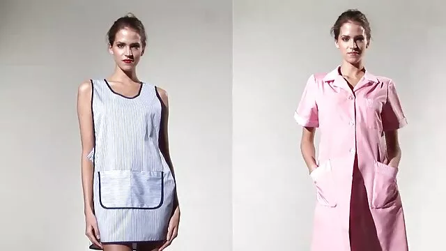 Hundestellung gangbang mit zwei heisse reife weiber britischen Amateuren