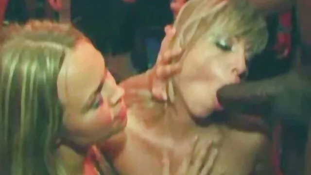 Passion-HD-Blondine reife geile frauen sex hart gefickt