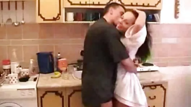 PASCALSSUBSLUTS reife geile frauen gratis - Classy UK MILF Belle OHara unterwirft sich dom