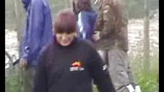 MOFOS-Junge teenRose geht für die Spray Tan bleibt für den nackte reife frauen ab 50 Schwanz